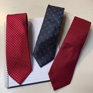 Bundle of 3 pcs Mens ties 2 Van Heusen & 1 Kenneth Cole Reaction all 100% Silk
